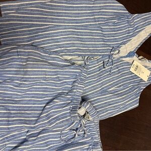 Universal Thread Blue and White Striped Women's Set